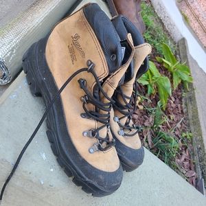 Danner hiker hunting boots 10mend